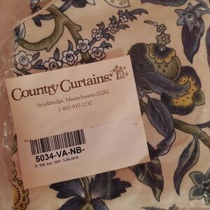 Floral Drapes - Blue and Green